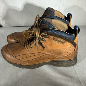 Rockport XCS Leather Waterproof Boots size 9